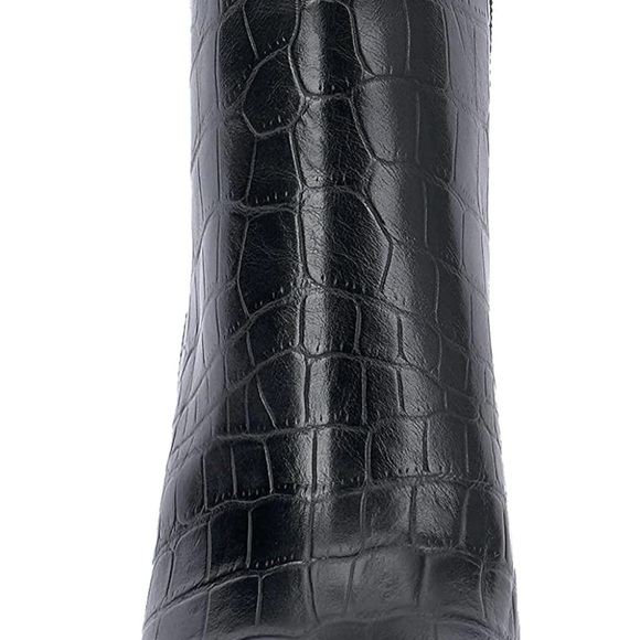 Vince Camuto Women's Footwear Allost Pointy Toe Bootie Ankle Boot NIB - Picture 7 of 14